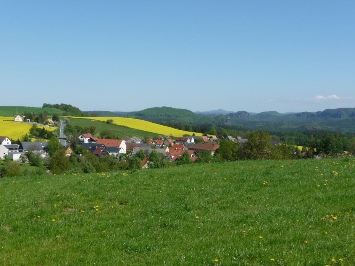 Pension Am Weinberg Saechsische Schweiz Mittelndorf Exterior foto